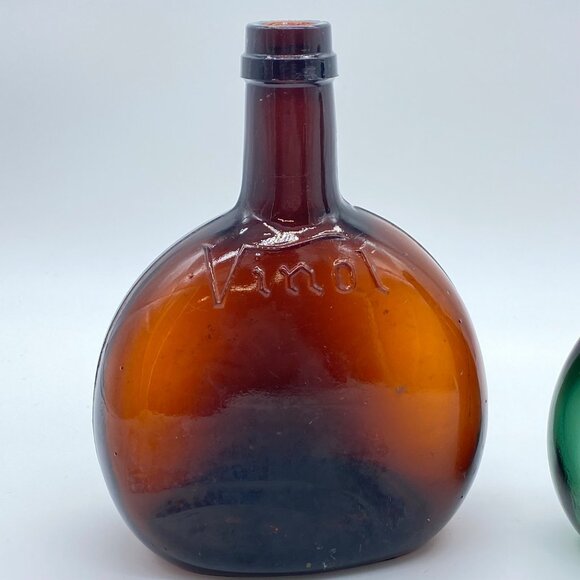 Pair Of Vintage Vinol Green and Amber Glass Flask Style Bottles Rounded Shape - Picture 2 of 15